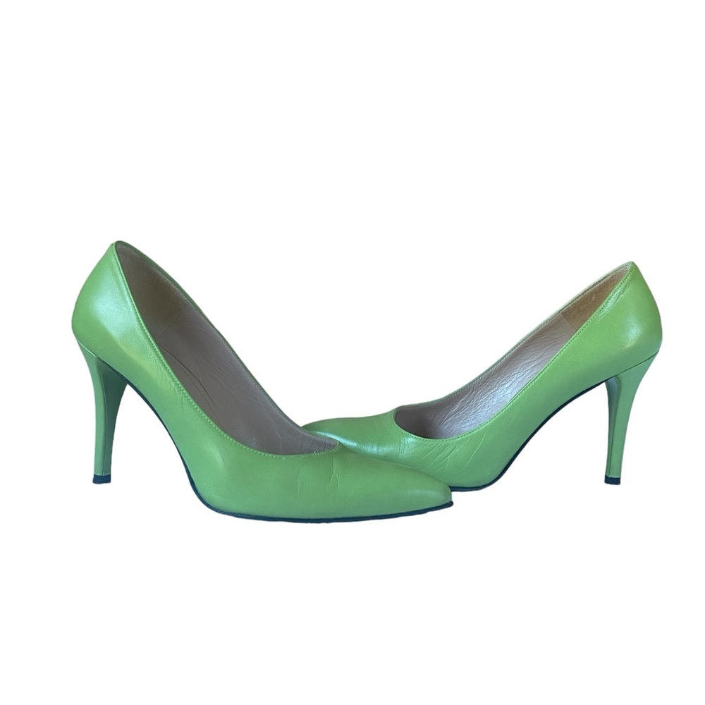 Stuart Weitzman Lime Green Leather Stiletto Heels Size 5.5